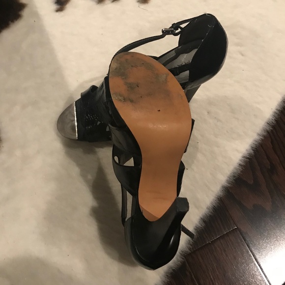 Tahari high heels - Picture 5 of 6